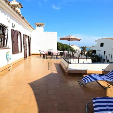 Atico Renovado Y Luminoso Con 2 Terrazas, Cerca De La Playa Y Paseo Maritimo, Parking Y Wifi Inclus - Es-228-47 Apartment Llanca